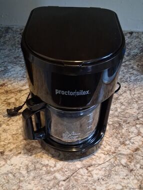 Proctor Silex Black Drip Coffee Maker - Compact Home Kitchen